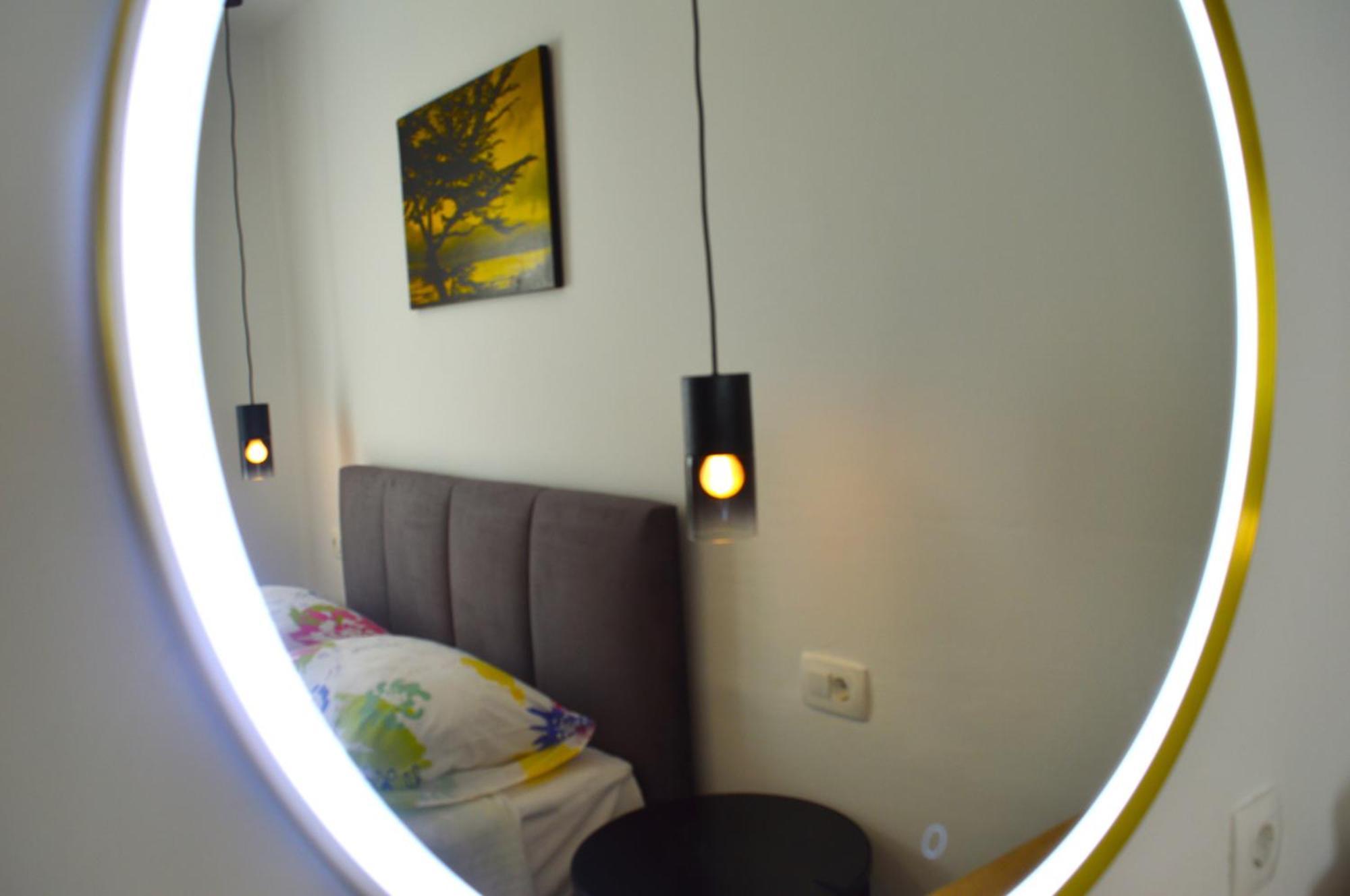 Rooms & Apartments Kvasic Krk Town Exterior photo